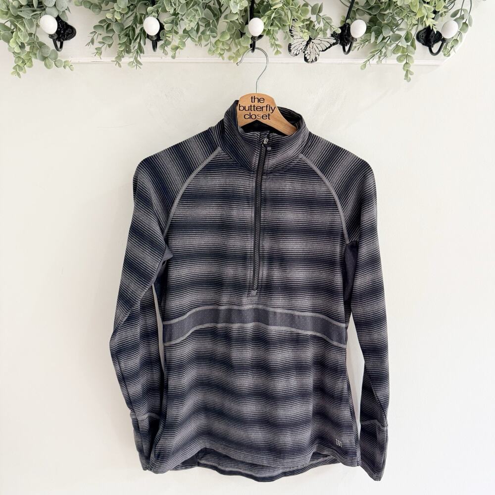 Title Nine Gray 1/4 Zip Athletic Top Striped Size Medium 215149